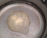 A picture of step 2 of Broccoli soup.