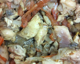 Foto del paso 4 de la receta: Alambre de pollo con nopales y champiñones
