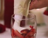A picture of step 3 of Yumy strawberry and cream pudding iftar special.