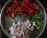 Foto langkah ke 1 dari resep Oseng buntut.