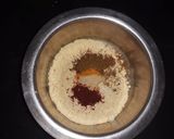 બેસન ના પૂડલા (Besan Pudla Recipe In Gujarati) રેસીપી સ્ટેપ2ફોટો