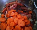 Foto del paso 4 de la receta: Falda de ternera guisada (olla exprés)