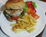 รูปขั้นตอนการทำที่ 7 ของ เบอร์เกอร์ไก่