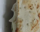A picture of step 3 of Pizza sandwich.