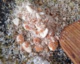 A picture of step 1 of Aryuvedic Mukhwas.