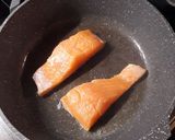 Grill Lazac remuláddal brokkolival recept fázis 4 fotója