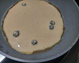 A picture of step 4 of Blueberry Pancake.