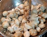 Foto del paso 1 de la receta: Champiñones al ajillo