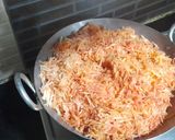 गाजर का हलवा (Gajar ka halwa recipe in hindi) रेसिपी चरण 2 फोटो