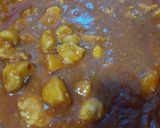 A picture of step 3 of Chicken chilli Chinese rice.