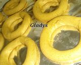 A picture of step 5 of Corn Flour Cookies.