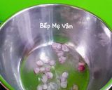 Hình bước làm 3 của món Bánh canh tôm, mực và chả cá