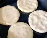 Foto del paso 3 de la receta: 🇻🇪 AREPAS (Venezuela)
