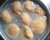 A picture of step 5 of Dahi Vada.