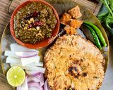 A picture of step 11 of Sarson ka saag Makki di roti.