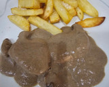 Foto del paso 7 de la receta: Solomillo de cerdo con salsa de champiñones