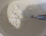 Fokhagymakrémleves sajtos krutonnal recept fázis 4 fotója