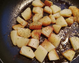 Foto del paso 3 de la receta: Pollo con patatas al orégano