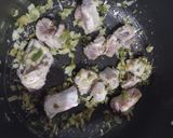 Foto del paso 2 de la receta: Rico guiso para días fríos, lluvia o invierno 😋😋😊😊