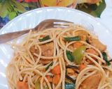 A picture of step 5 of Chicken tikka speghti pasta.