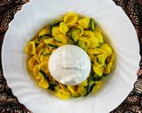 Foto del passaggio 1 della ricetta Orecchiette con Zucchine, zafferano e burrata