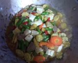 Foto langkah ke 3 dari resep Tumis Putren Putih Telur.