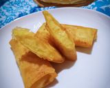 Foto langkah ke 3 dari resep Lumpia kacang hijau keju.