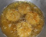 A picture of step 4 of Sabudana Vada / Sago Patties.