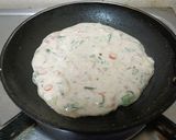 A picture of step 3 of Instant Oats & Rice Flour Dosai.