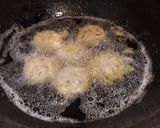 Foto langkah ke 4 dari resep Perkedel Tahu Kornet.