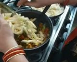 પનીર પાસ્તા મેગ્ગી નૂડલ્સ સીઝલર (Paneer Pasta Maggi Noodles Sizzler Recipe In Gujarati) રેસીપી સ્ટેપ3ફોટો