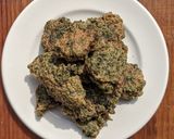 Foto del paso 5 de la receta: Buñuelos de hojas de remolacha