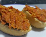 A picture of step 11 of Spicy and crunchy roasted pepper and garlic hummus.