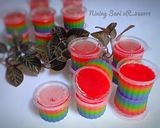 Foto langkah ke 6 dari resep Puding cup rainbow.
