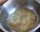Natúr csirkemellek tejszínes gombamártással, zsemlegombóccal recept fázis 1 fotója
