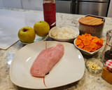 Foto del paso 1 de la receta: Solomillo de pavo en salsa de manzana y zanahoria