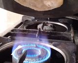 સ્ટફ્ડ રોટી (Stuffed Roti Recipe In Gujarati) રેસીપી સ્ટેપ7ફોટો