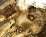 A picture of step 2 of Chicken pepper soup.