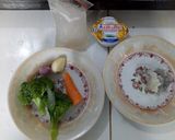 Foto langkah ke 2 dari resep Mpasi 7m+ Nasi gurih sop udang.