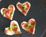 A picture of step 4 of Combination of love and pizza.