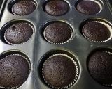 A picture of step 1 of Oreo cupcakes.