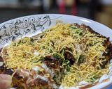 A picture of step 9 of Aloo Tikki Chaat.