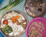 Foto langkah ke 1 dari resep Sop Ceker ala Dapoer Mamake.
