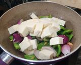 A picture of step 4 of PANEER CAPSICUM in HOT GARLIC SAUCE.