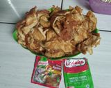 Foto langkah ke 2 dari resep Tumis buncis tauge telur dadar iris.
