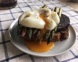A picture of step 6 of Simple poached egg 🍳.