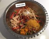 गाजर मूली का अचार (gajar mooli ka achar recipe in Hindi) रेसिपी चरण 4 फोटो
