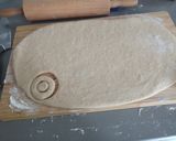 A picture of step 6 of Home donuts.