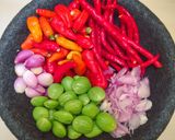Foto langkah ke 1 dari resep Sambal Bawang Pete.