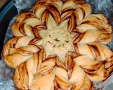 A picture of step 4 of Nutella Star Bread.